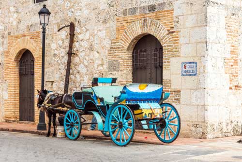 Promenade en calèche dans le quartier colonial de Saint-Domingue